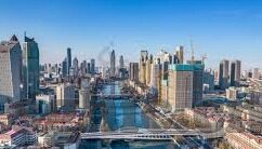 成人a视频-成人a视频，网络时代下的信息误用与教育引导